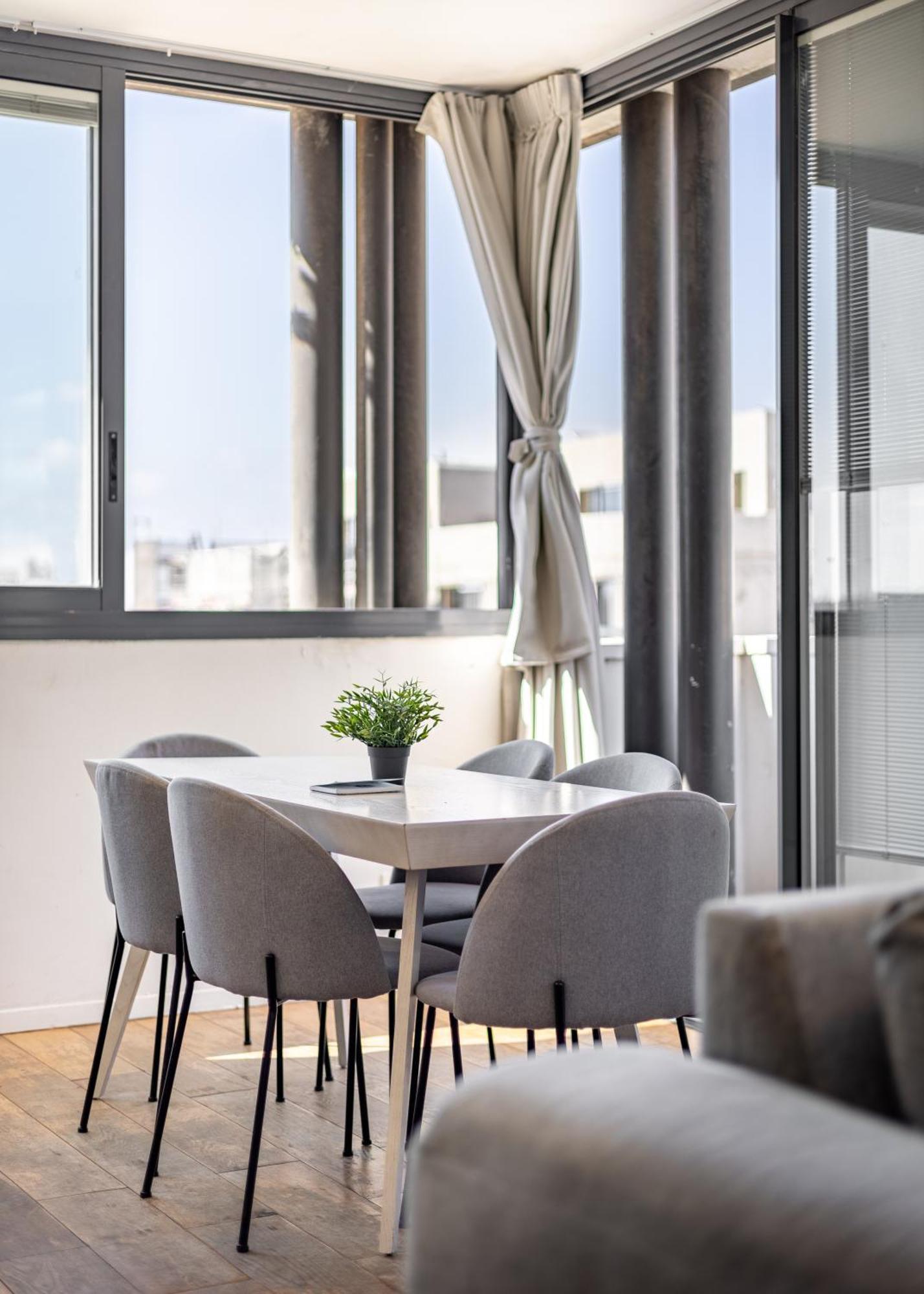 Апартаменты Ourplace Rothschild Allenby Тель-Авив Экстерьер фото